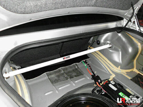 Ultra Racing stražnja opornica amortizera za Dodge Charger VI/VII, Challenger III