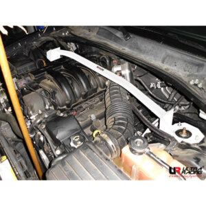 Ultra Racing prednja gornja ukruta amortizera za Chrysler 300C I-LX/Dodge Charger VI