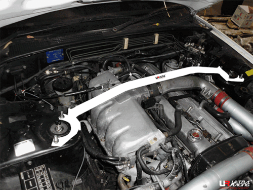 Ultra Racing prednja gornja ukruta amortizera za Nissan Skyline VIII HR32