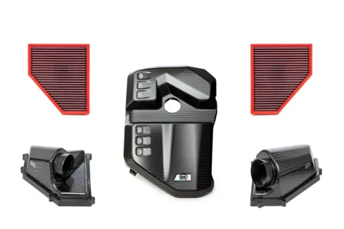 BMC karbonski usisni komplet CKS CKS00003 za BMW M2, M3, M4 – 1 × karbonski poklopac motora, 2 × airbox (karbonsko kućište), 2 × filtra zraka, mat karbon