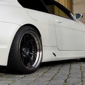 CSR side skirts for BMW 6 Series E63, E64